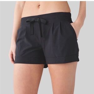 Lululemon Women's Black Shorts